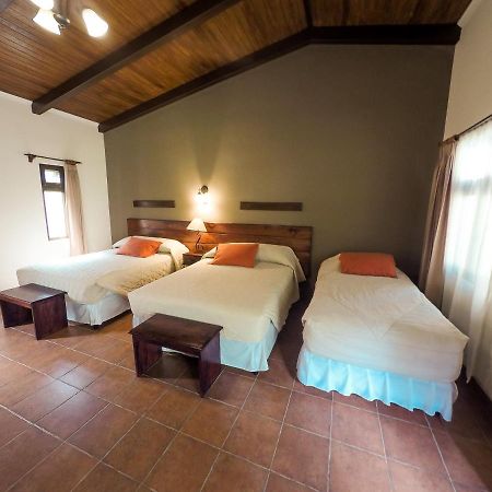 Hotel Casa Gaia Cobán エクステリア 写真
