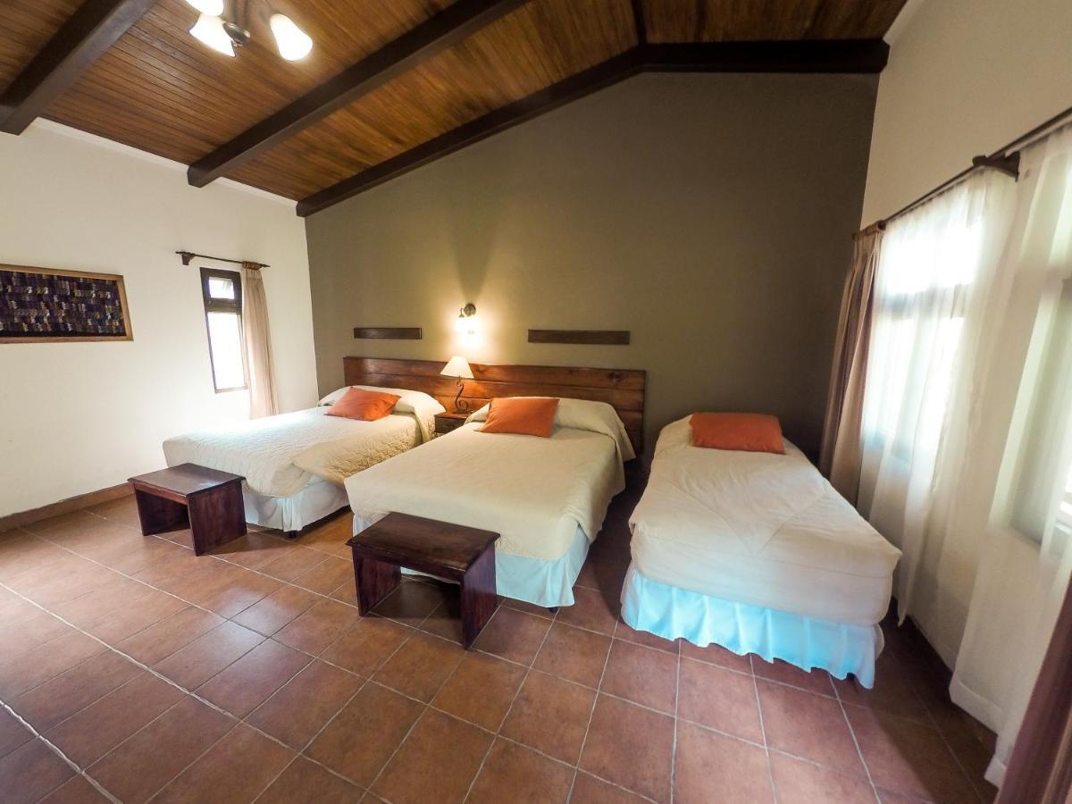 Hotel Casa Gaia Cobán エクステリア 写真